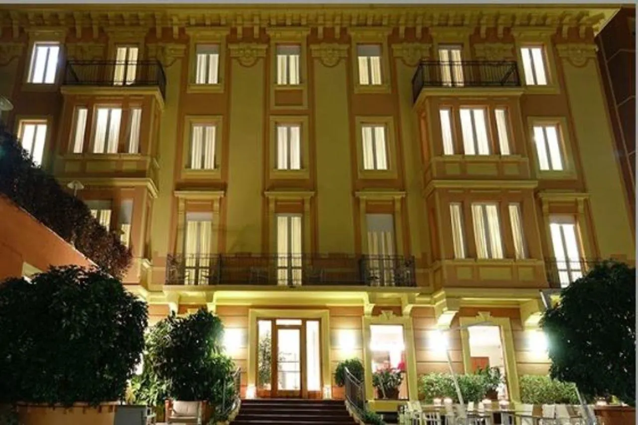 ***  Hotel Careni Villa Italia Finale Ligure Italia