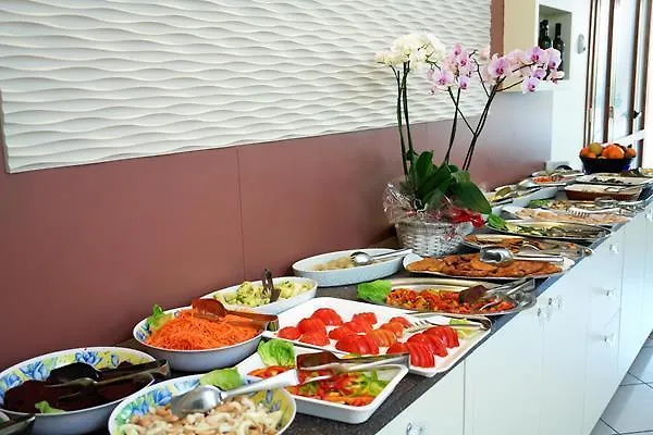 ***  Hotel Careni Villa Italia Finale Ligure Italia