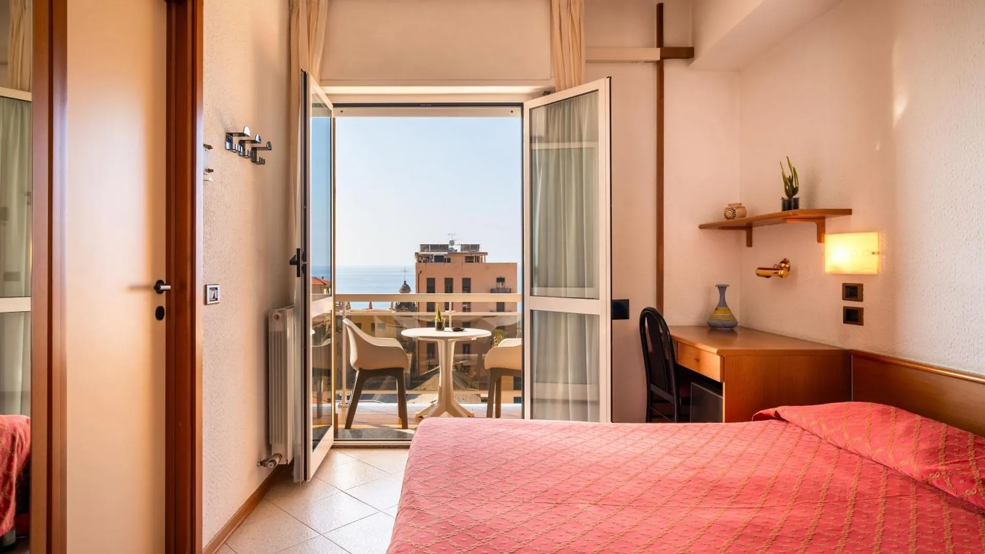 Hotel Careni Villa Italia Finale Ligure